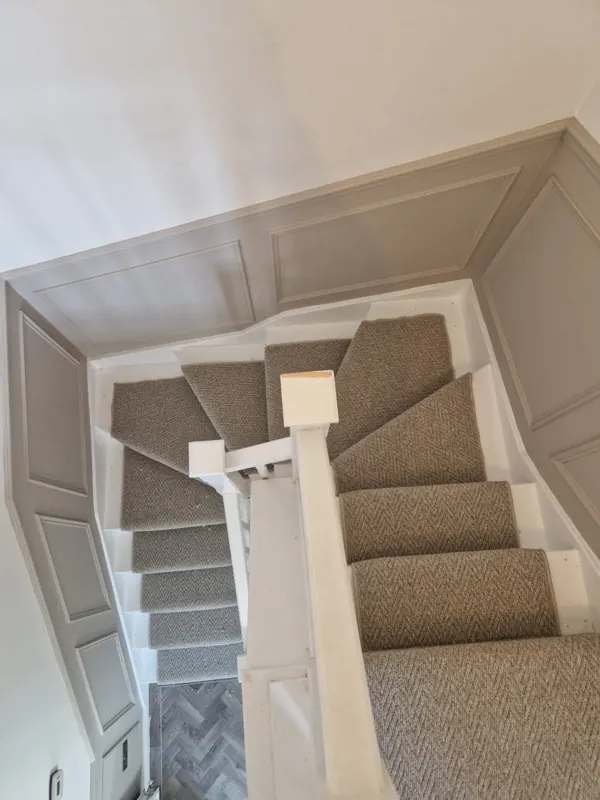 The turning staircase from above