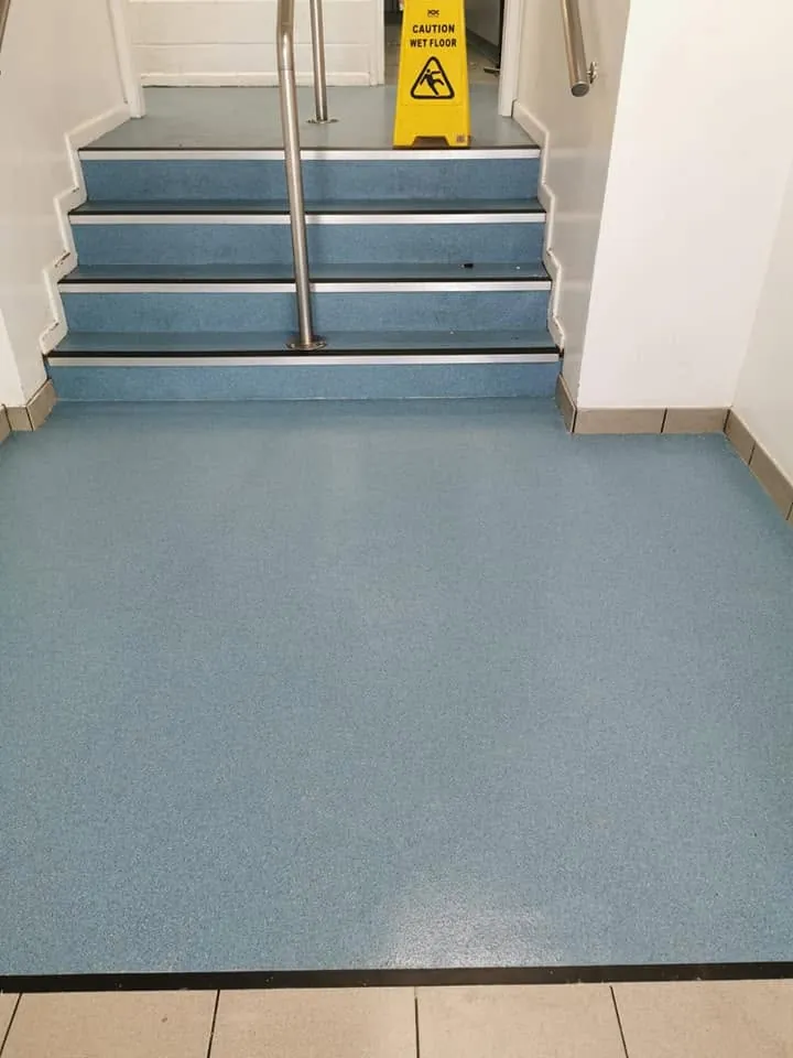 Steps finished with nosings